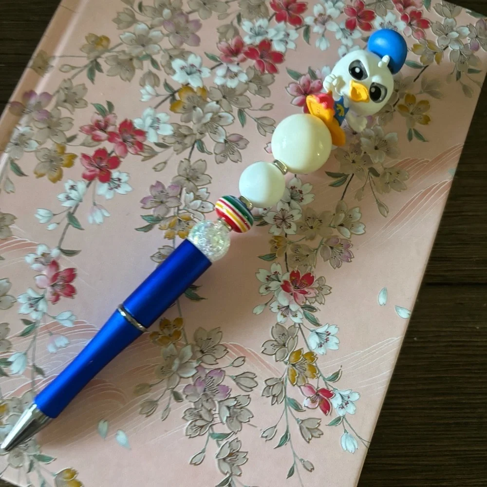 Disney Doorables: Mickey Mouse & Friends: Donald Duck summer handmade pen